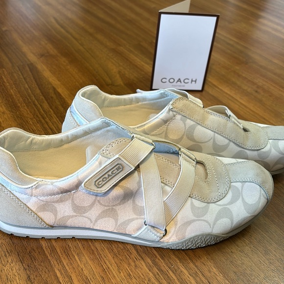 Coach Shoes - Coach size 11 Kyrie Sneakers